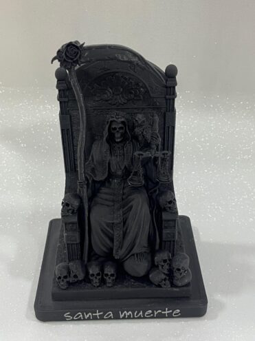 Santa Muerte Negra
