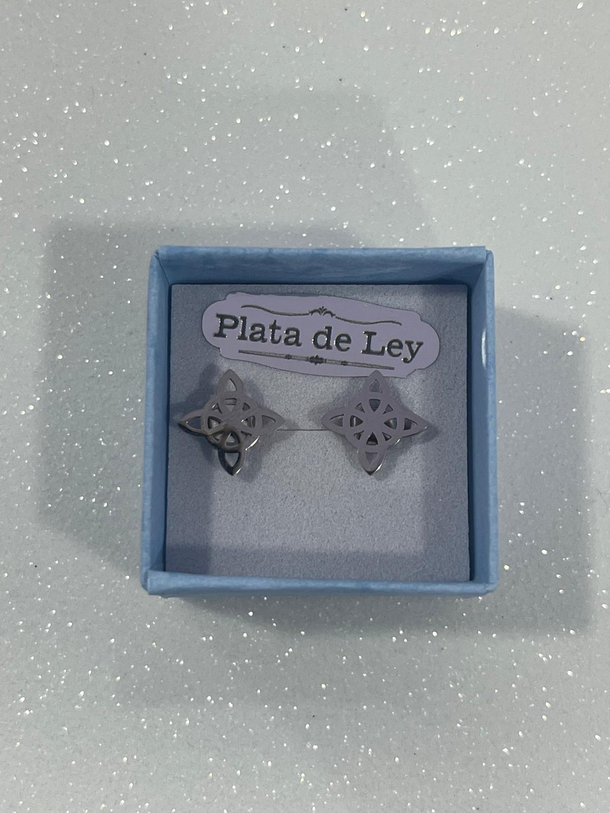 Pendientes de Nudo de Bruja