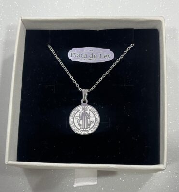 Collar Medalla San Benito